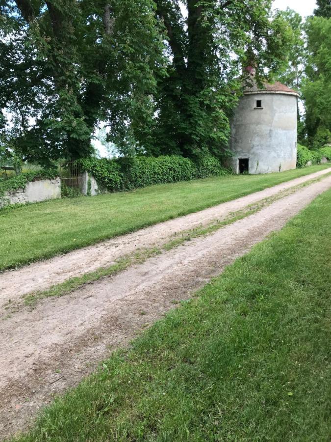 Chateau De Vesset Tréteau Eksteriør bilde